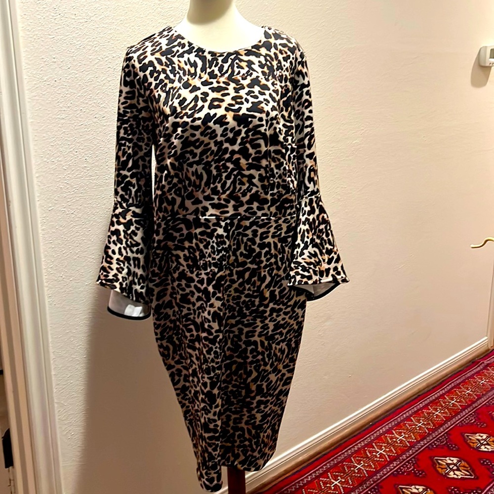 Bell-sleeved Leopard Dress